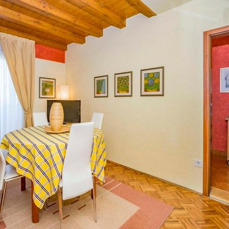 Apartments Villa Rossella 1 Rovinj Ruang foto