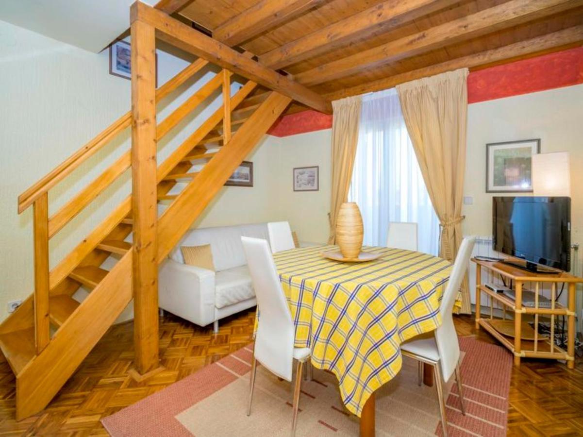 Apartments Villa Rossella 1 Rovinj Bagian luar foto